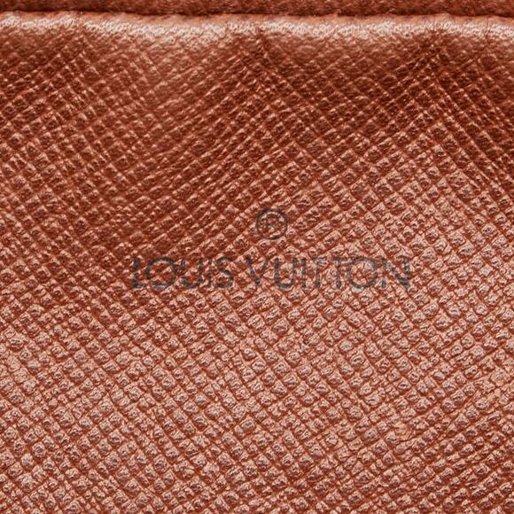 Louis Vuitton Monogram Compiegne 23 Pouch M51847 - Picture 12 of 14